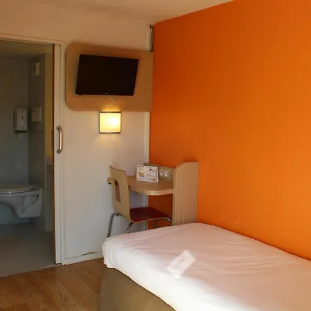 Premiere Classe Bordeaux Est فندق